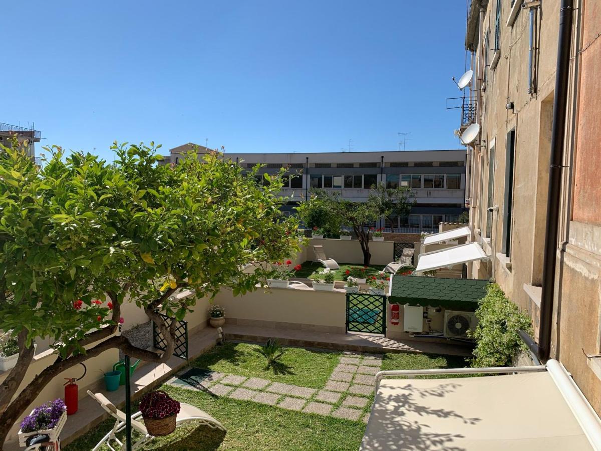 Malu Best Rooms - Tropea Exterior foto