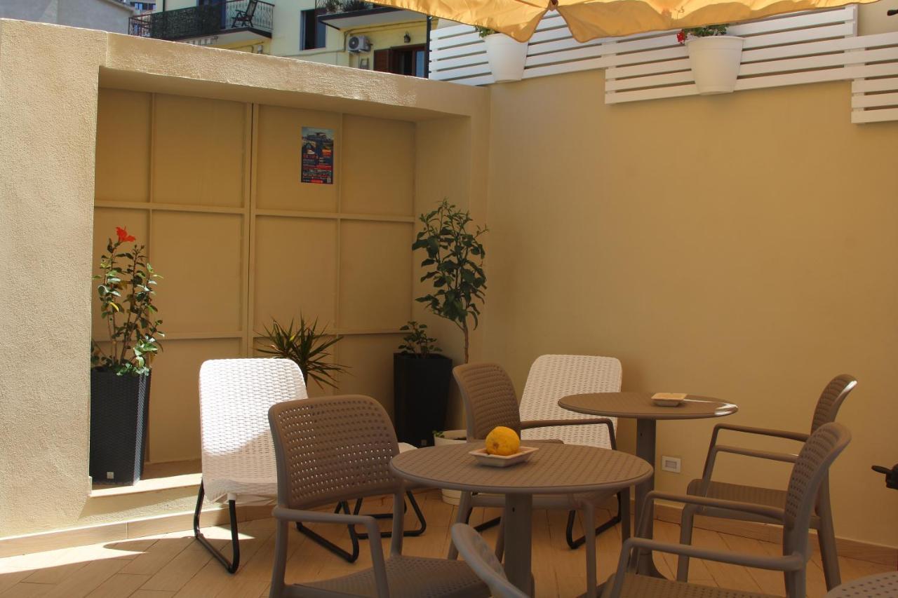 Malu Best Rooms - Tropea Exterior foto